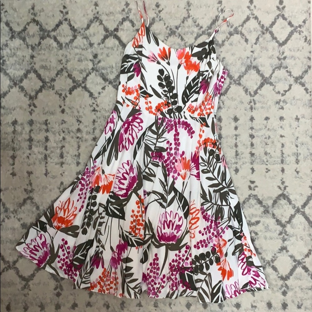Old Navy White Floral Dress